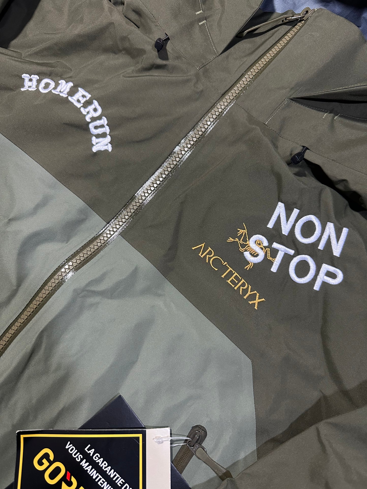 OLD ENGLISH BETA AR JACKET - FORAGE/TATSU