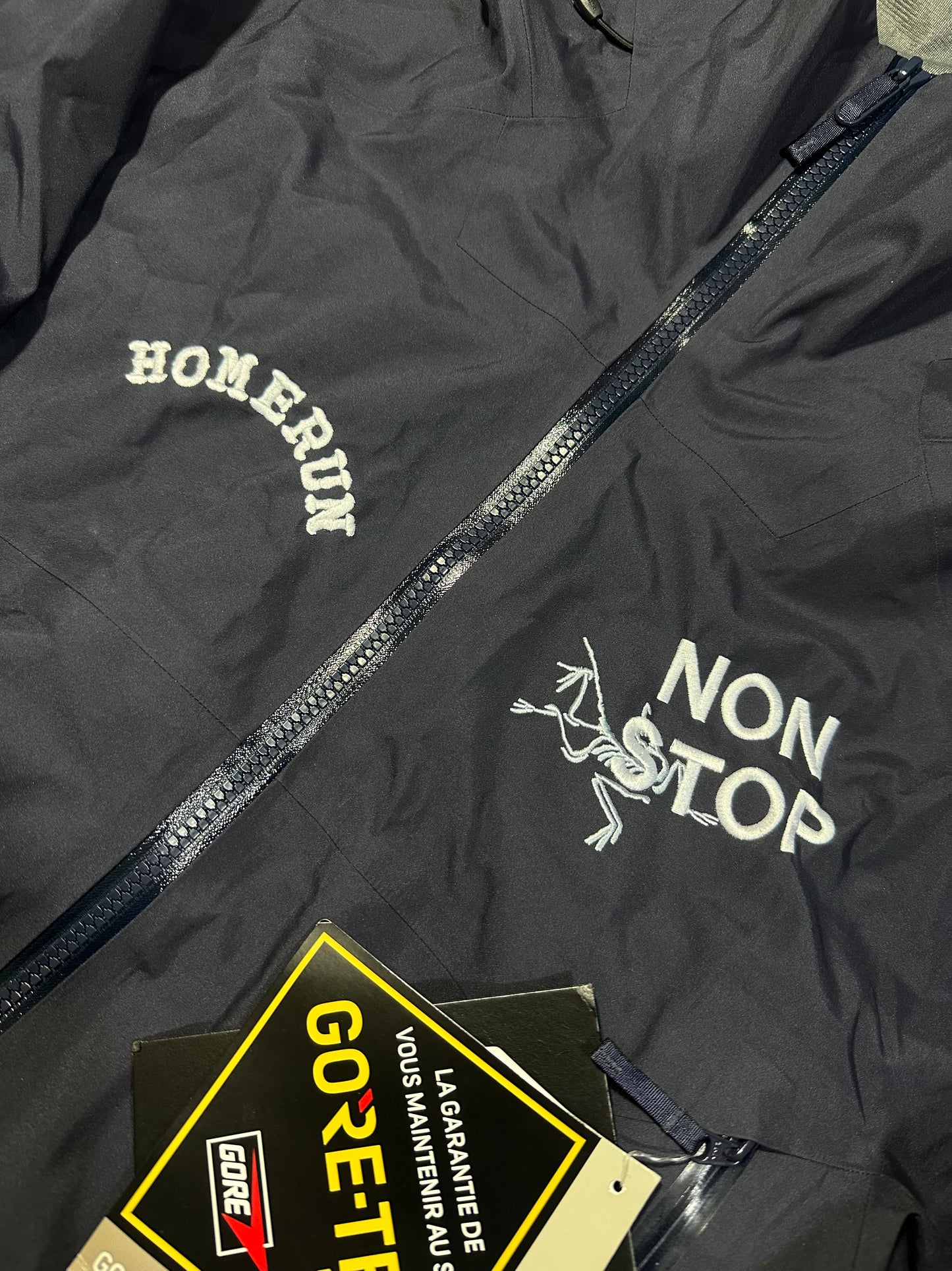OLD ENGLISH SABRE JACKET - BLACK SAPPHIRE