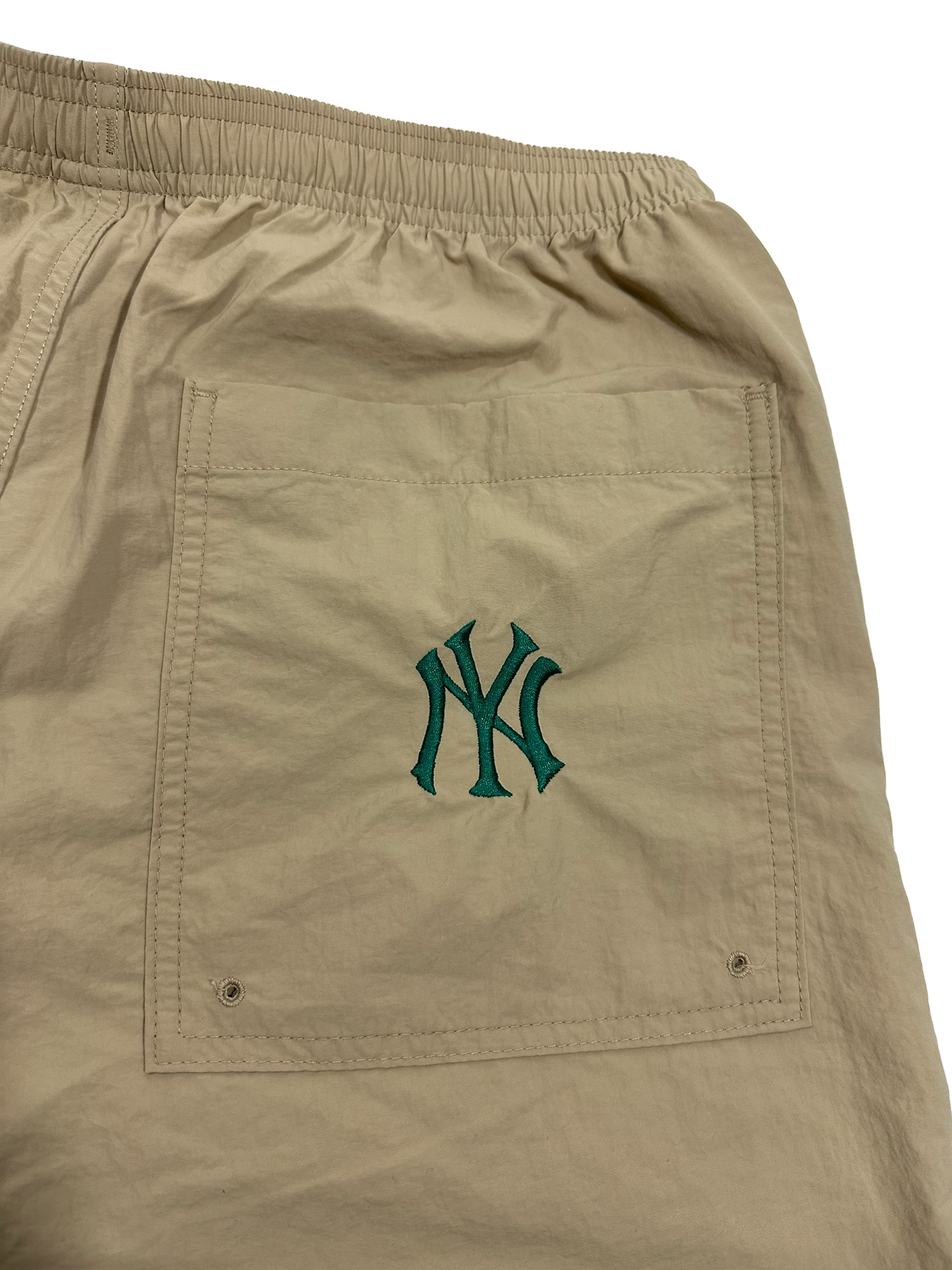 CURSIVE LOGO SHORTS - KHAKI