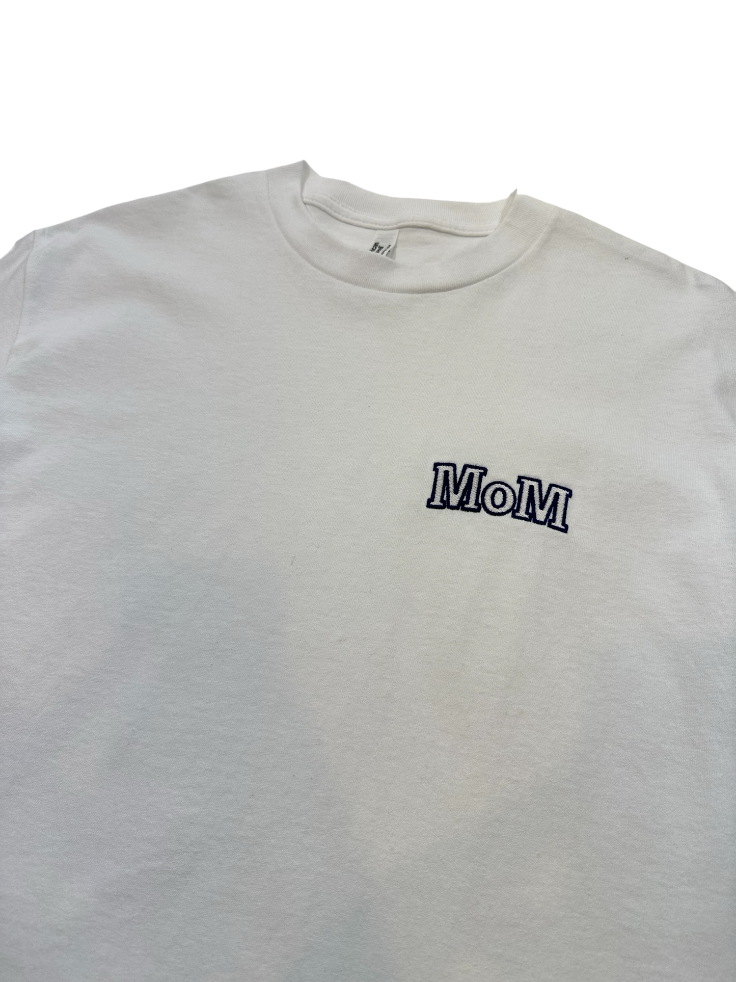 MoM LOGO SHIRT - WHITE