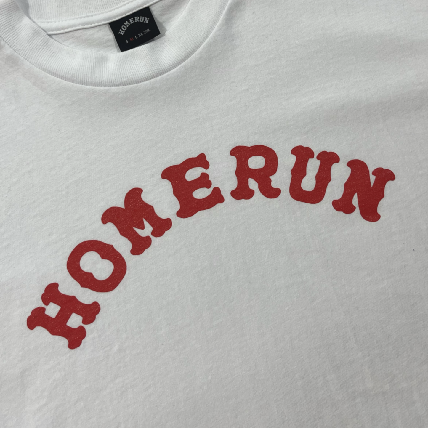 ARCH LOGO SHIRT - WHITE/RED