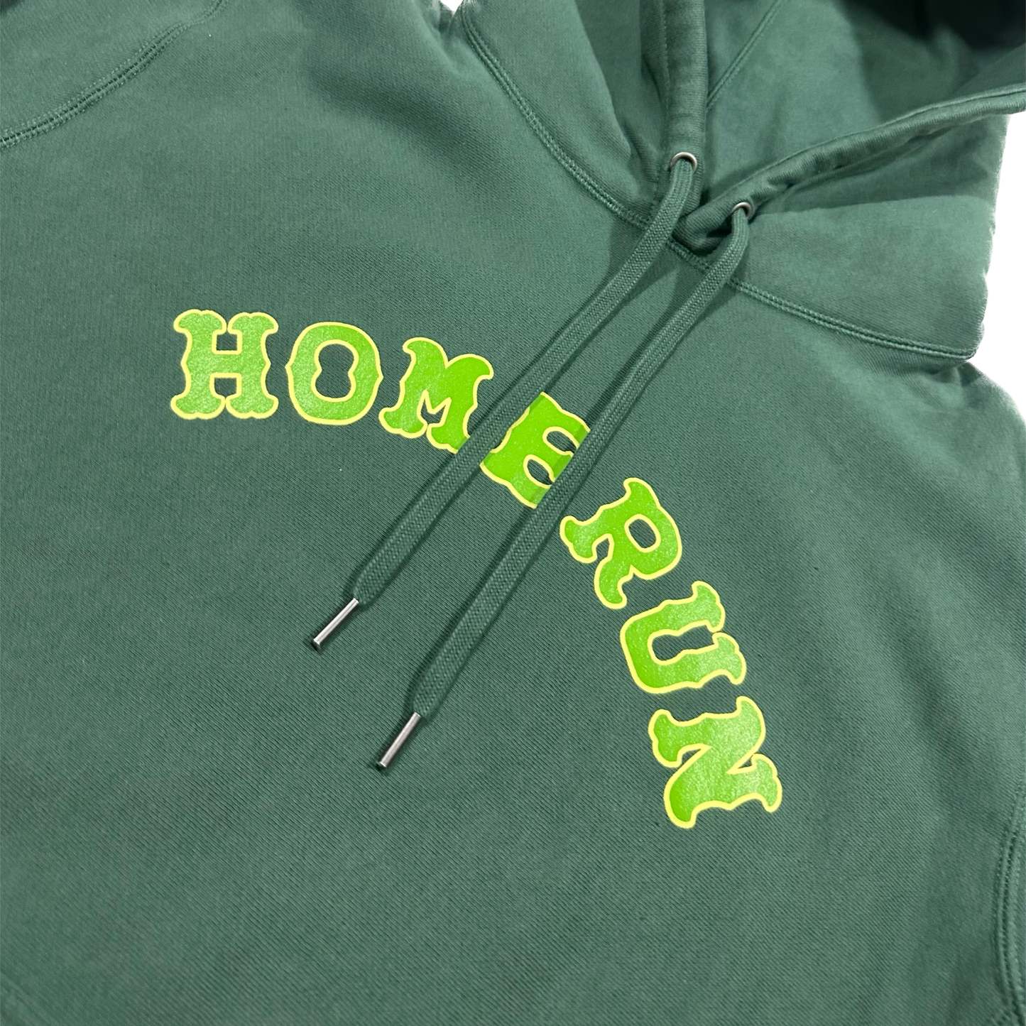 ARCH LOGO HOODIE - FOREST GREEN